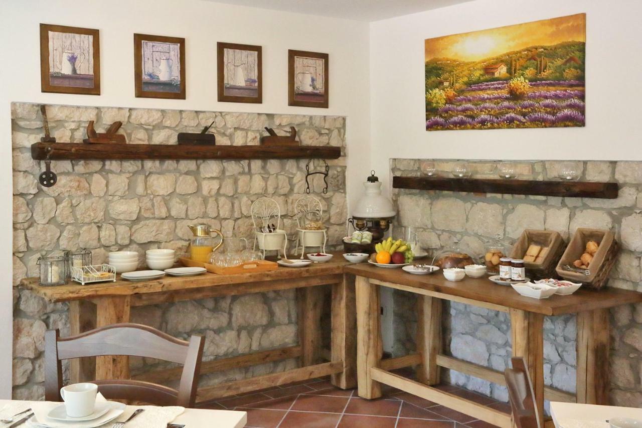 La Fonte Bed & Breakfast Fontanafredda Exterior photo